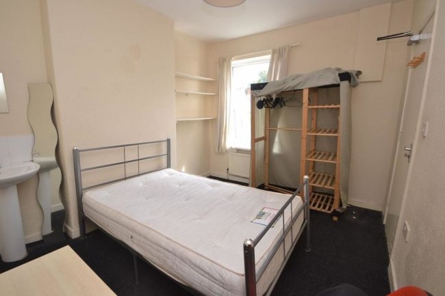 45 Sherwin Road, Lenton, Nottingham, NG7 2FB 4