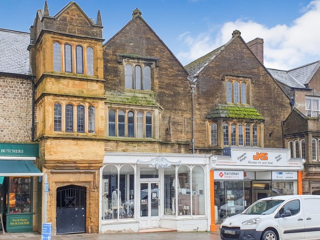 9 Fore Street, Chard, Somerset, TA20 1PH 1