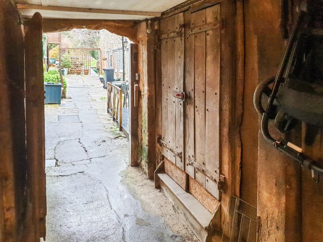 9 Fore Street, Chard, Somerset, TA20 1PH 1