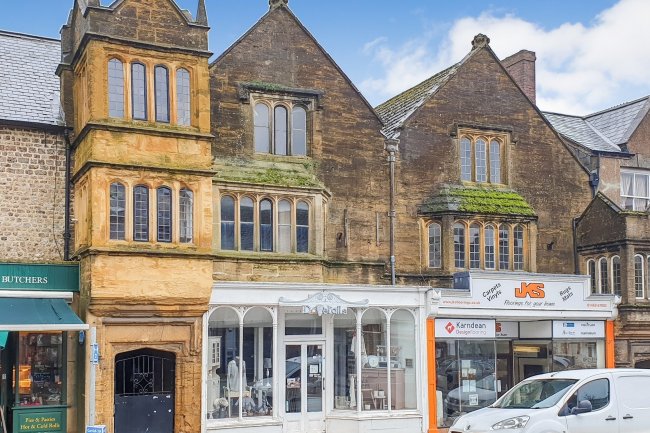 9 Fore Street, Chard, Somerset, TA20 1PH 1