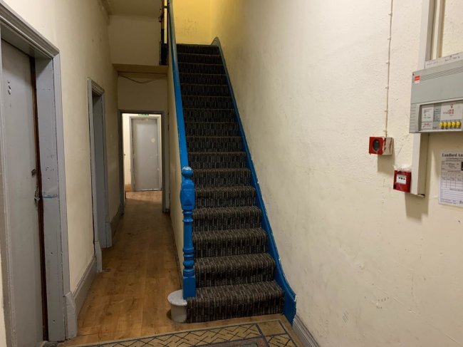 105 Nottingham Road, Nottingham NG7 7AJ 3