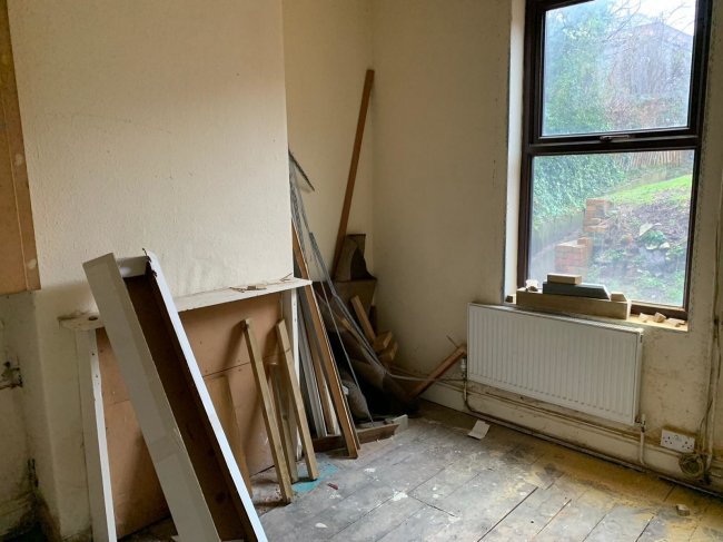 105 Nottingham Road, Nottingham NG7 7AJ 3