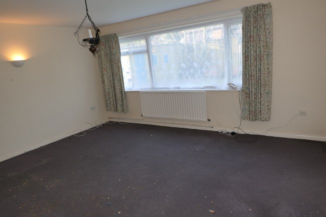 11 Carlingford Court, Victoria Drive, Bognor Regis, West Sussex PO21 2EN 9