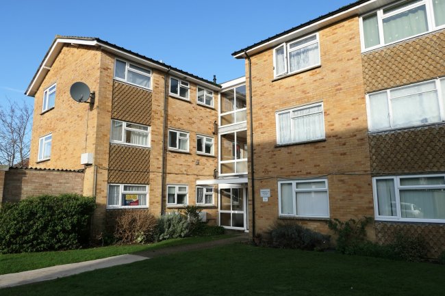 11 Carlingford Court, Victoria Drive, Bognor Regis, West Sussex PO21 2EN 9