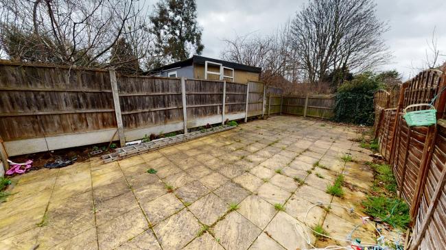 102 Charlemont Road, East Ham, London, E6 6HE 4