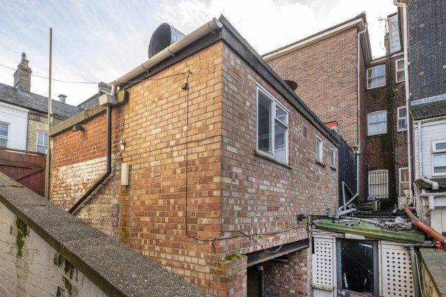 72 Prince of Wales Road, Norwich NR1 1LT (incorporating 2A Cathedral Street, Norwich NR1 1LX)
 9