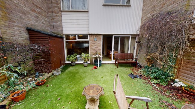 44 Berkeley Court, Ham View, Croydon CR0 7XA
 8