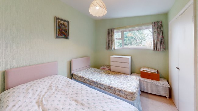 44 Berkeley Court, Ham View, Croydon CR0 7XA
 8