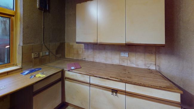 2 Groombridge Close, Welling, Kent, DA16 2BS
 9