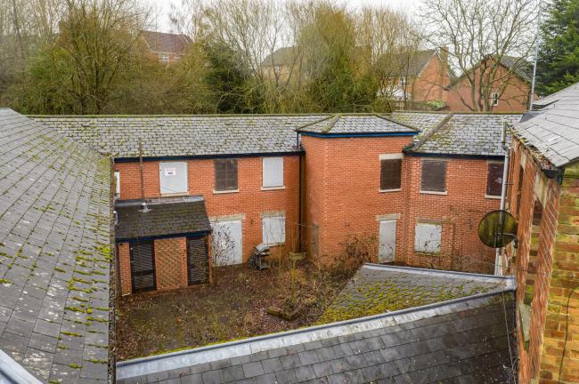 Highfield House Care Home, 28 Clifton Road, Ashbourne, Derbyshire, DE6 1DT 7