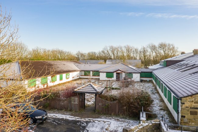 Beacon Farm Care Home, Beacon Lane, Cramlington, Northumberland, NE23 8AZ 4