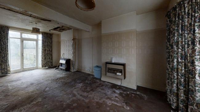 94 Fruen Road, Feltham, Middlesex TW14 9NR 
 1