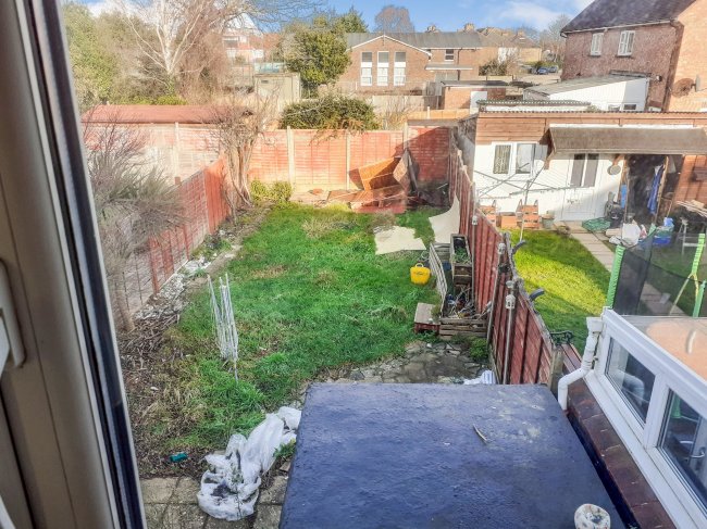 122 Collyer Avenue, Bognor Regis, West Sussex, PO21 5HX 2