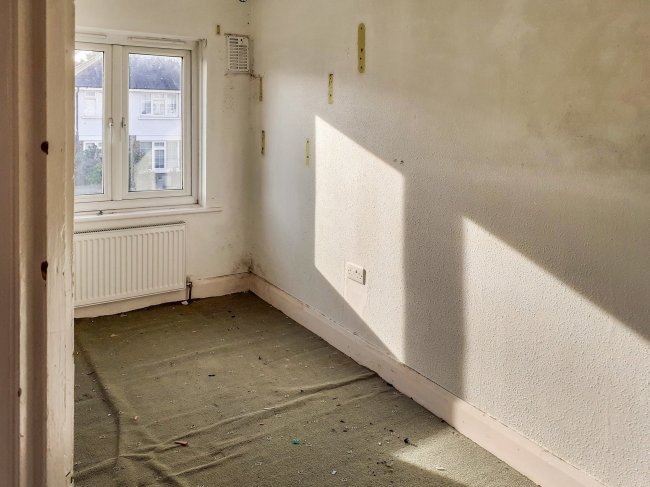 122 Collyer Avenue, Bognor Regis, West Sussex, PO21 5HX 2