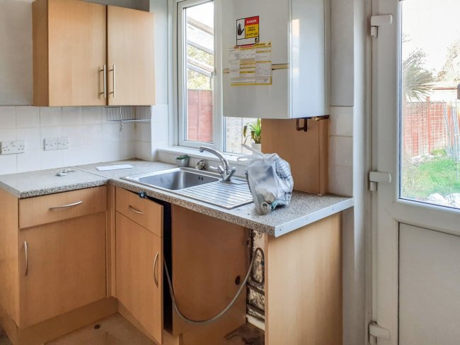 122 Collyer Avenue, Bognor Regis, West Sussex, PO21 5HX 2