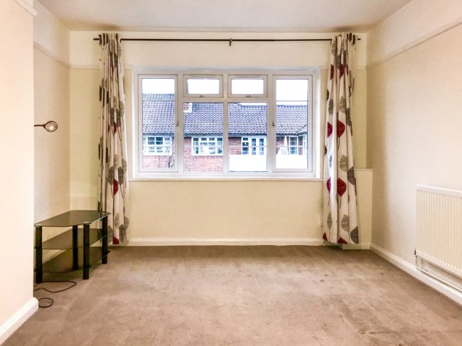 24 Totham Lodge, Richmond Road, Raynes Park, London, SW20 0PF
 9