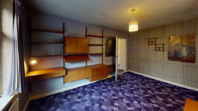 4 Oakhurst Close, Walthamstow, London, E17 3PZ
 1