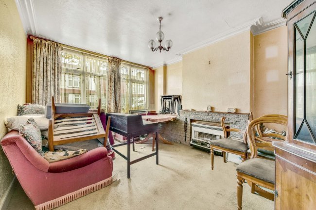 58 Beverstone Road, Thornton Heath, Surrey, CR7 7LT
 4