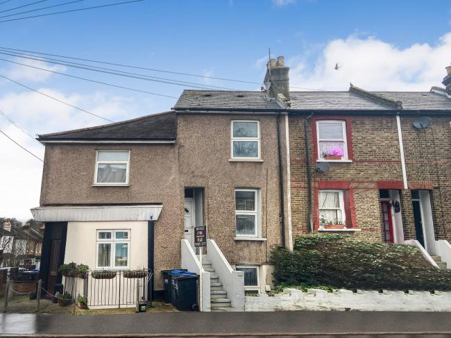 18 Chelsham Road, Croydon CR2 6HY
 7