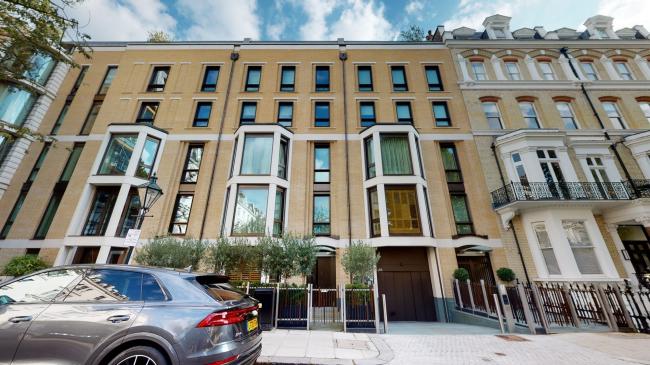 1 Vicarage Gate House, Vicarage Gate, Kensington, London W8 4AQ 7