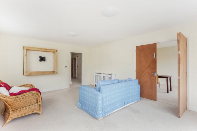 51A Knighton Road, Otford, Sevenoaks, Kent, TN14 5LD
 2