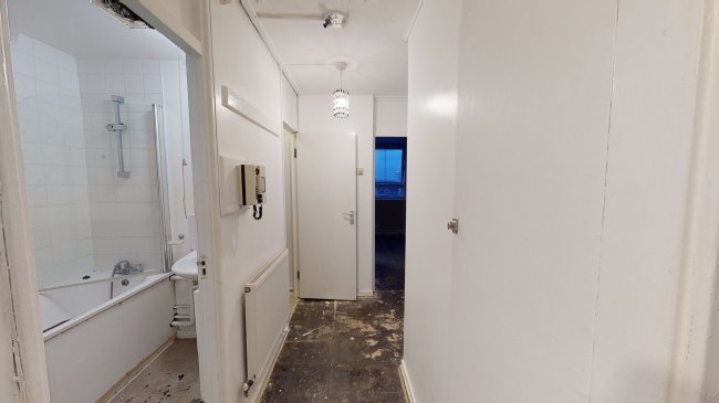 41 Busbridge House, Brabazon Street, London, E14 6LA 1