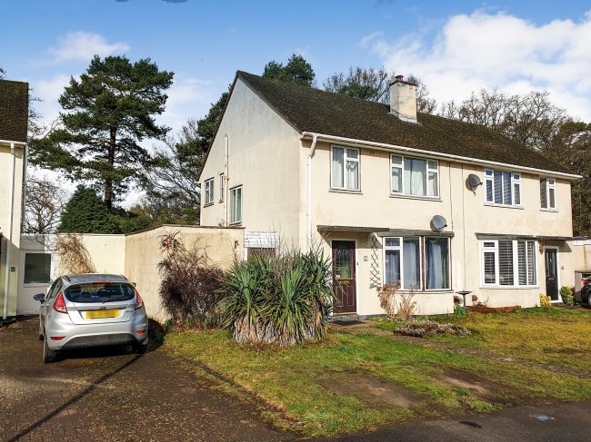 57 Long Grove, Baughurst, Tadley, Berkshire RG26 5NU 2