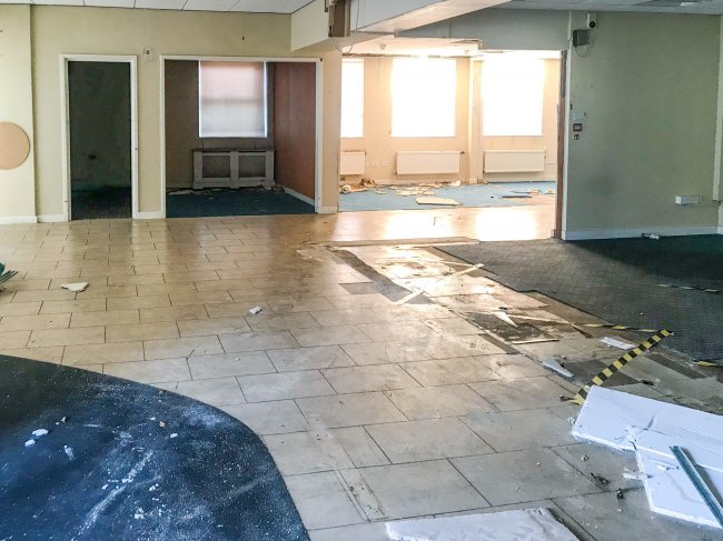 84 High Street, Billingshurst, RH14 9QS 5