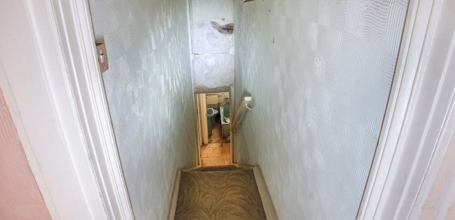 Flat 3, 41 Brunswick Square, Hove, East Sussex, BN3 1EE 2