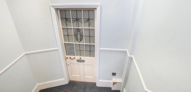 Flat 3, 41 Brunswick Square, Hove, East Sussex, BN3 1EE 2