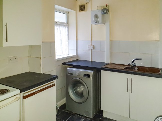 9-11 Freeman Street, Grimsby, DN32 7AB 9