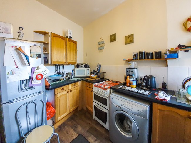 9-11 Freeman Street, Grimsby, DN32 7AB 9