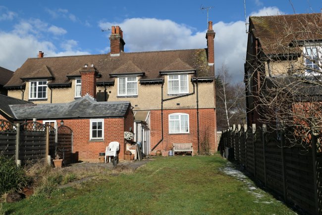 43 Ambrose Lane, Harpenden, Hertfordshire, AL5 4BU 8