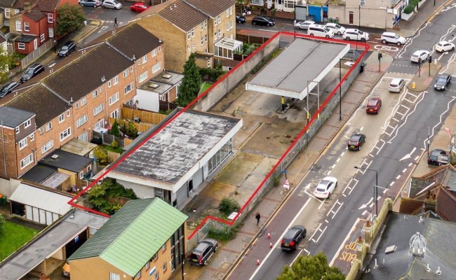 444 Barking Road, East Ham, London E6 2LT 9