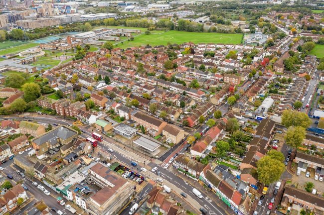 444 Barking Road, East Ham, London E6 2LT 9