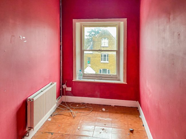 4 Hamlet Road, Upper Norwood, London SE19 2AW 1