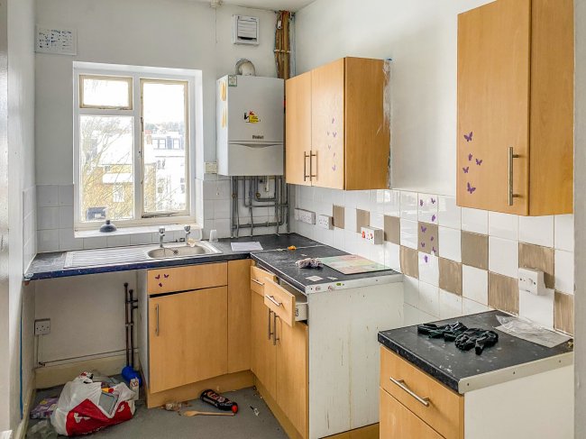 4 Hamlet Road, Upper Norwood, London SE19 2AW 1