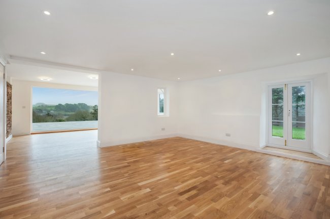 Batson Hall Farm and Batson Hall Cottage, Higher Batson, Salcombe, Devon TQ8 8NE 4