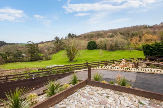 Batson Hall Farm and Batson Hall Cottage, Higher Batson, Salcombe, Devon TQ8 8NE 4