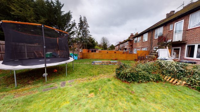 99 Botwell Crescent, Hayes, Middlesex UB3 2BE 8