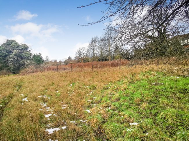 Land to the west of 1 Woodville Place, Hertford, SG14 3NX 8