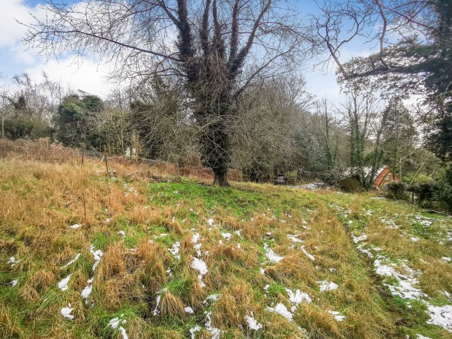 Land to the west of 1 Woodville Place, Hertford, SG14 3NX 8