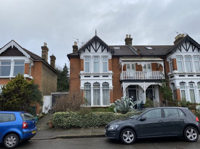 Ground Floor Flat, 34 Clarendon Gardens, Ilford, Essex, IG1 3JN 8
