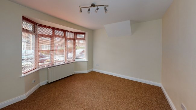 25 Ripley Rd, Canning Town, London, E16 3EA 
 1