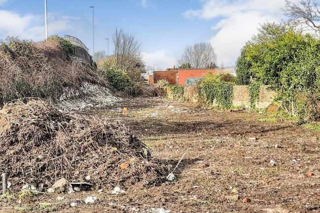 North Side of Ham Way, Worthing, West Sussex, BN11 2QD
 3