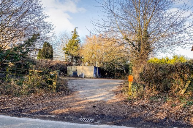 Garages adjacent to 1 The Village, Hamstead Marshall, Newbury Berkshire, RG20 0HN
 6