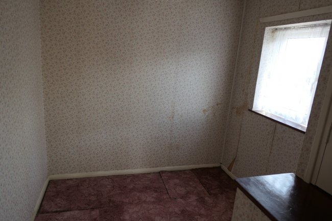 23 Chaucer Way, Addlestone, Surrey KT15 1LG 2