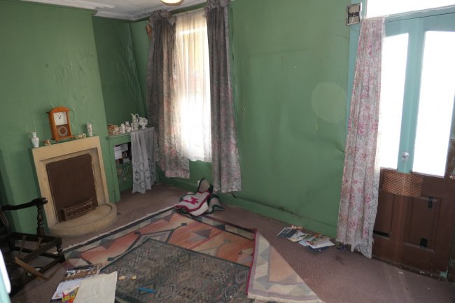 96 Knowsley Road, Battersea, London SW11 5BL 5