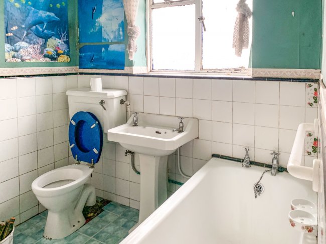 55 Montrose Avenue, Chatham, Kent, ME5 7HX 4