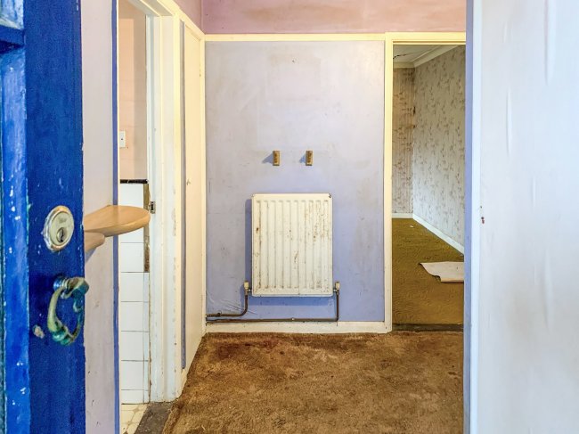 55 Montrose Avenue, Chatham, Kent, ME5 7HX 4